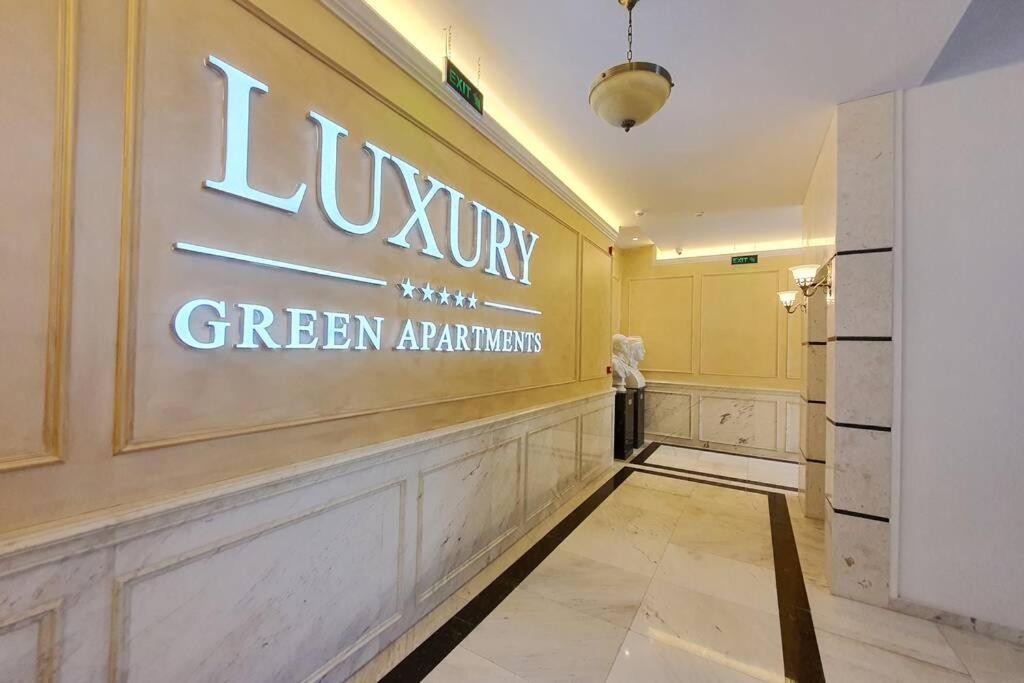 Luxury Green Apartment Prishtine Bagian luar foto