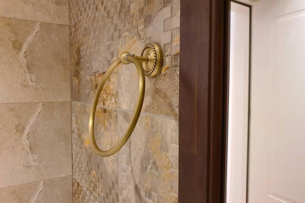 Luxury Green Apartment Prishtine Bagian luar foto